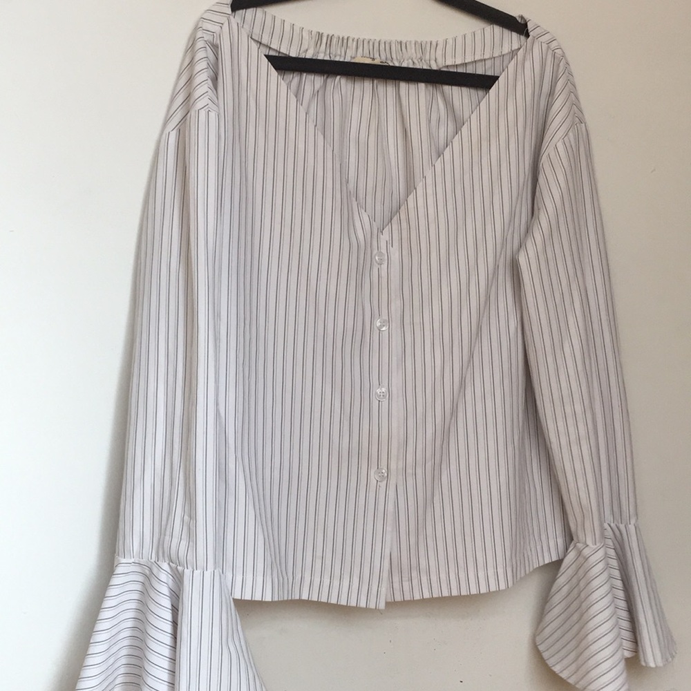 The Vintage Shop peplum sleeve blouse